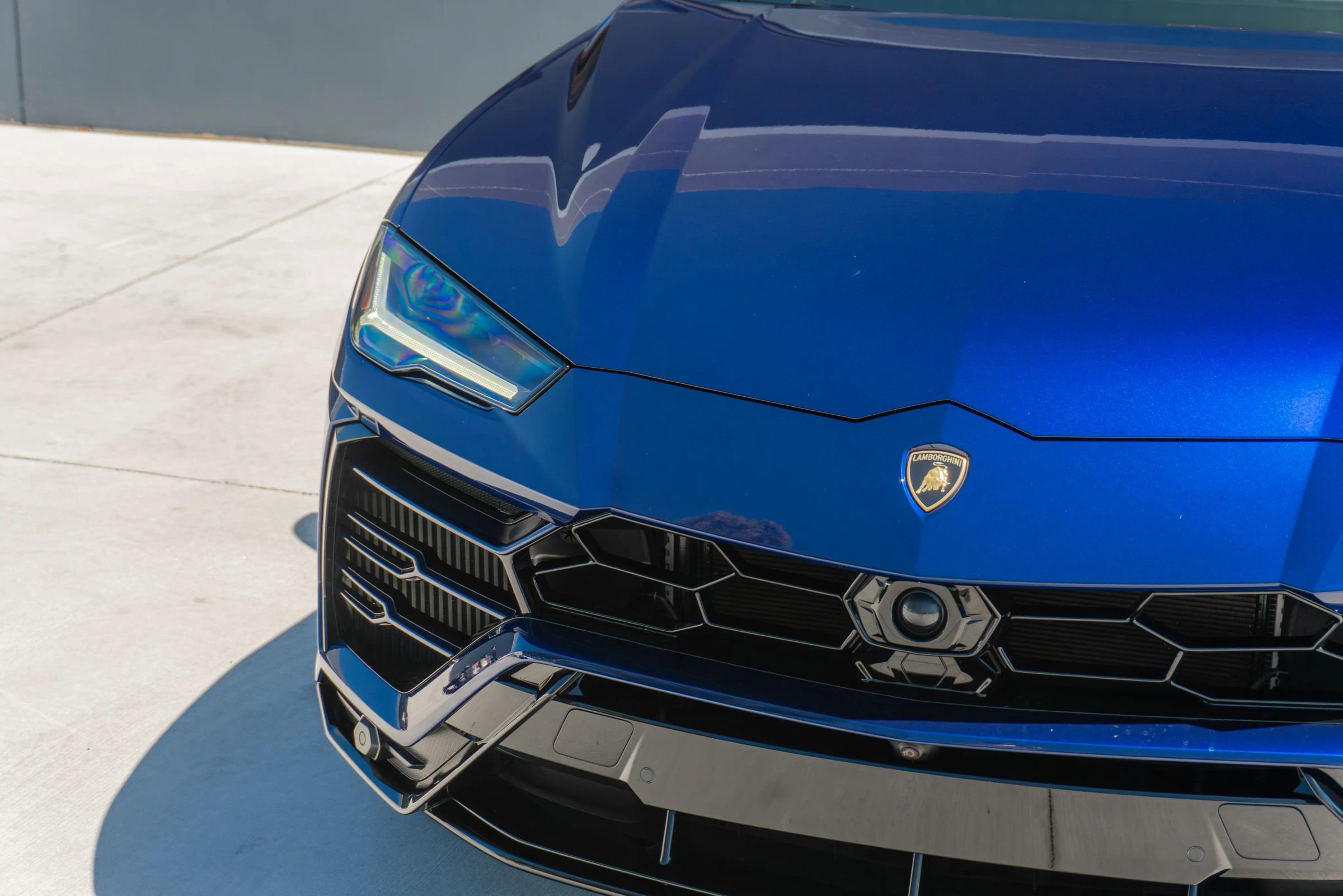 Used 2021 Lamborghini Urus AWD/4WD image 27