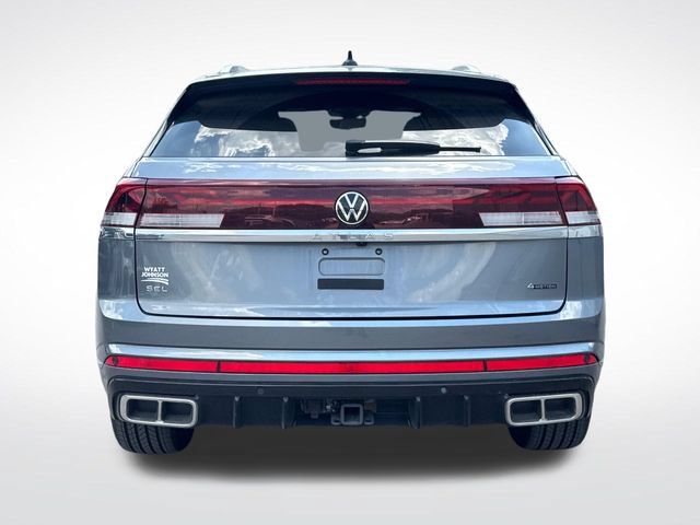 Used 2024 Volkswagen Atlas Cross Sport SEL Premium R-Line AWD/4WD image 4