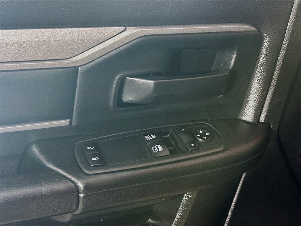 Used 2020 RAM 3500 Tradesman image 23