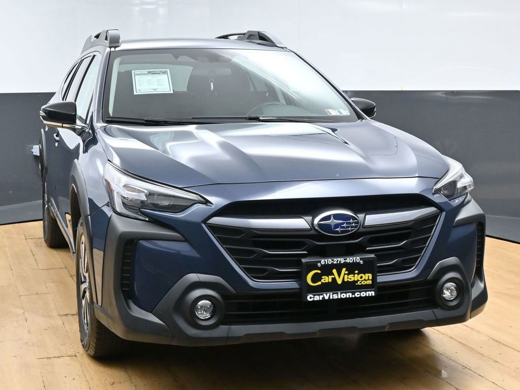Used 2023 Subaru Outback Premium AWD/4WD image 4