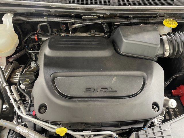 Used 2025 Chrysler Pacifica Select FWD image 22