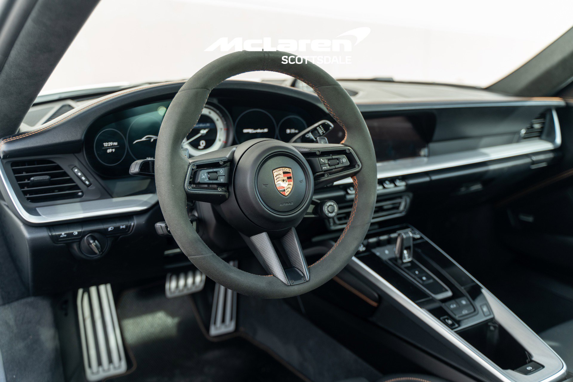 Used 2025 Porsche 911 Turbo S image 25