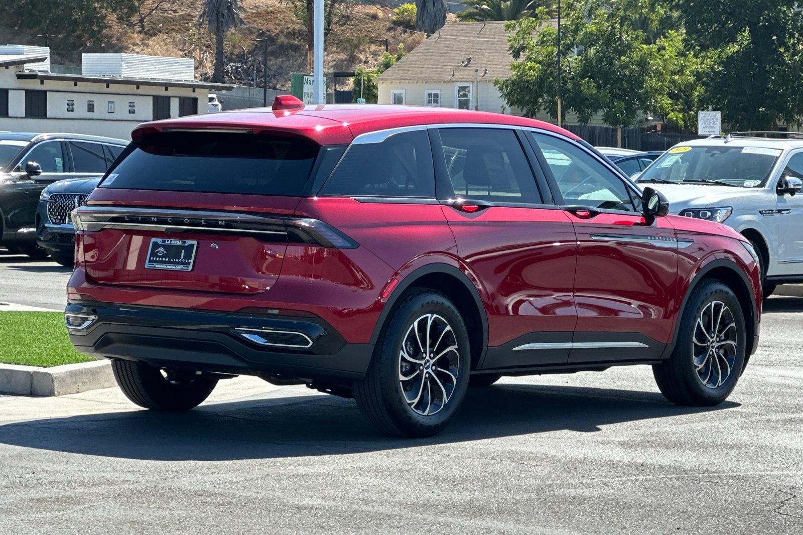 New 2026 Lincoln Nautilus Premier AWD/4WD image 3