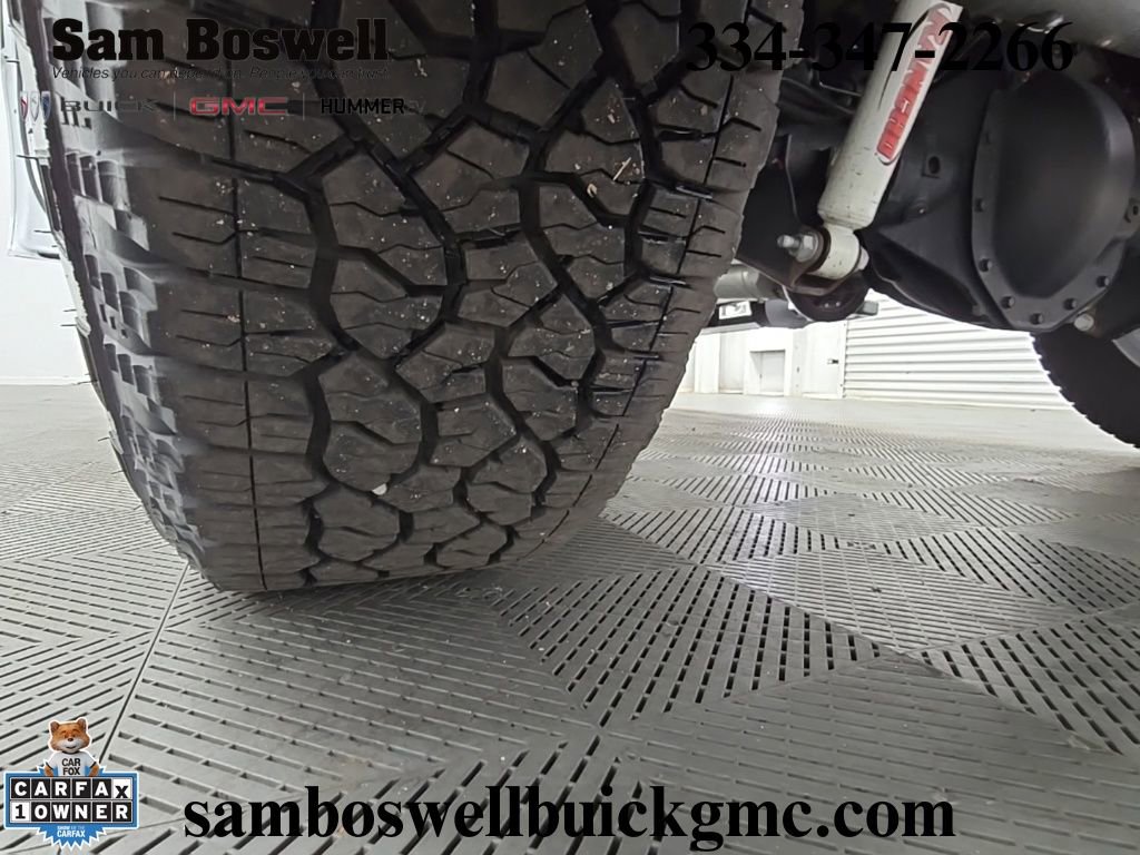 Used 2025 GMC Sierra 2500 SLT image 45