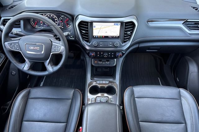 Used 2023 GMC Acadia AT4 w/ Technology Package AWD/4WD image 15