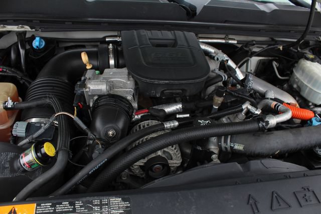 Used 2011 Chevrolet Silverado 3500 W/T AWD/4WD image 18