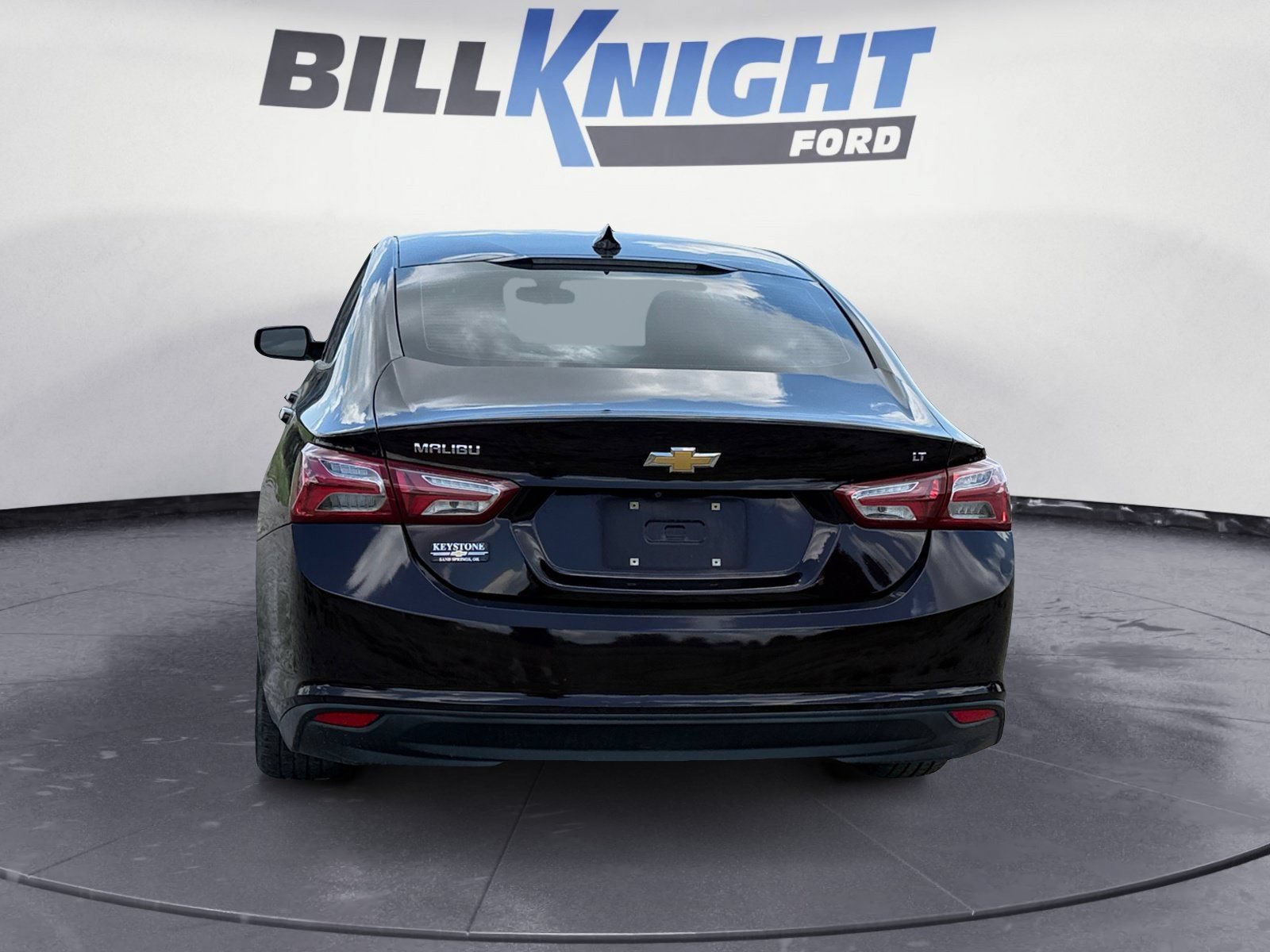 Used 2020 Chevrolet Malibu LT FWD image 4