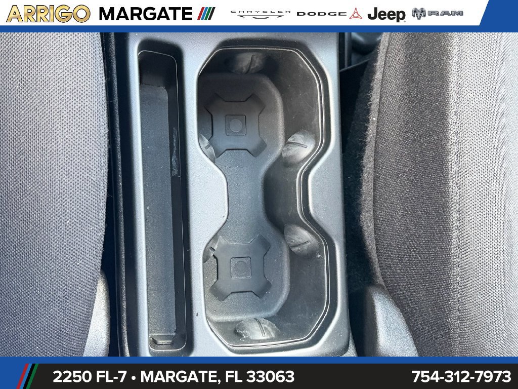 Certified 2023 Jeep Renegade Latitude AWD/4WD image 26