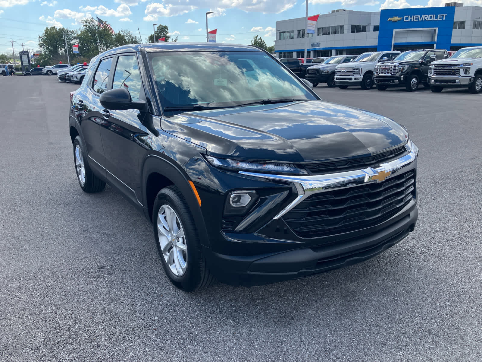 Used 2024 Chevrolet TrailBlazer LS w/ LS Convenience Package
