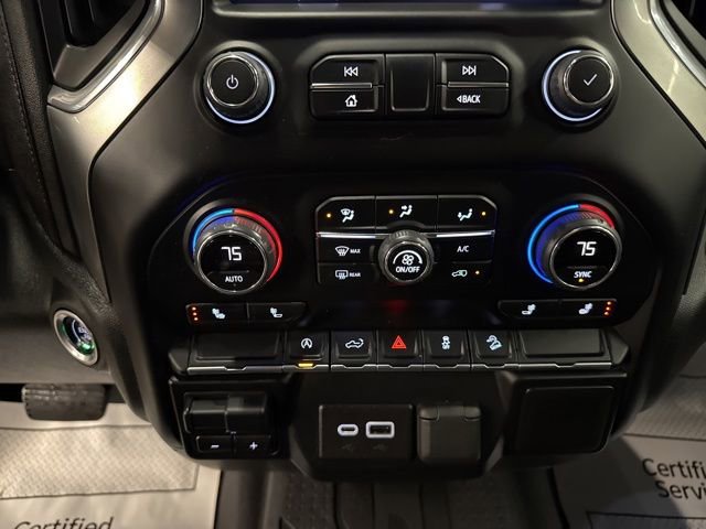 Used 2021 Chevrolet Silverado 1500 LT w/ Z71 Off-Road Package AWD/4WD image 16
