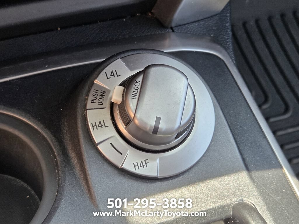 Used 2016 Toyota 4Runner Limited AWD/4WD image 24