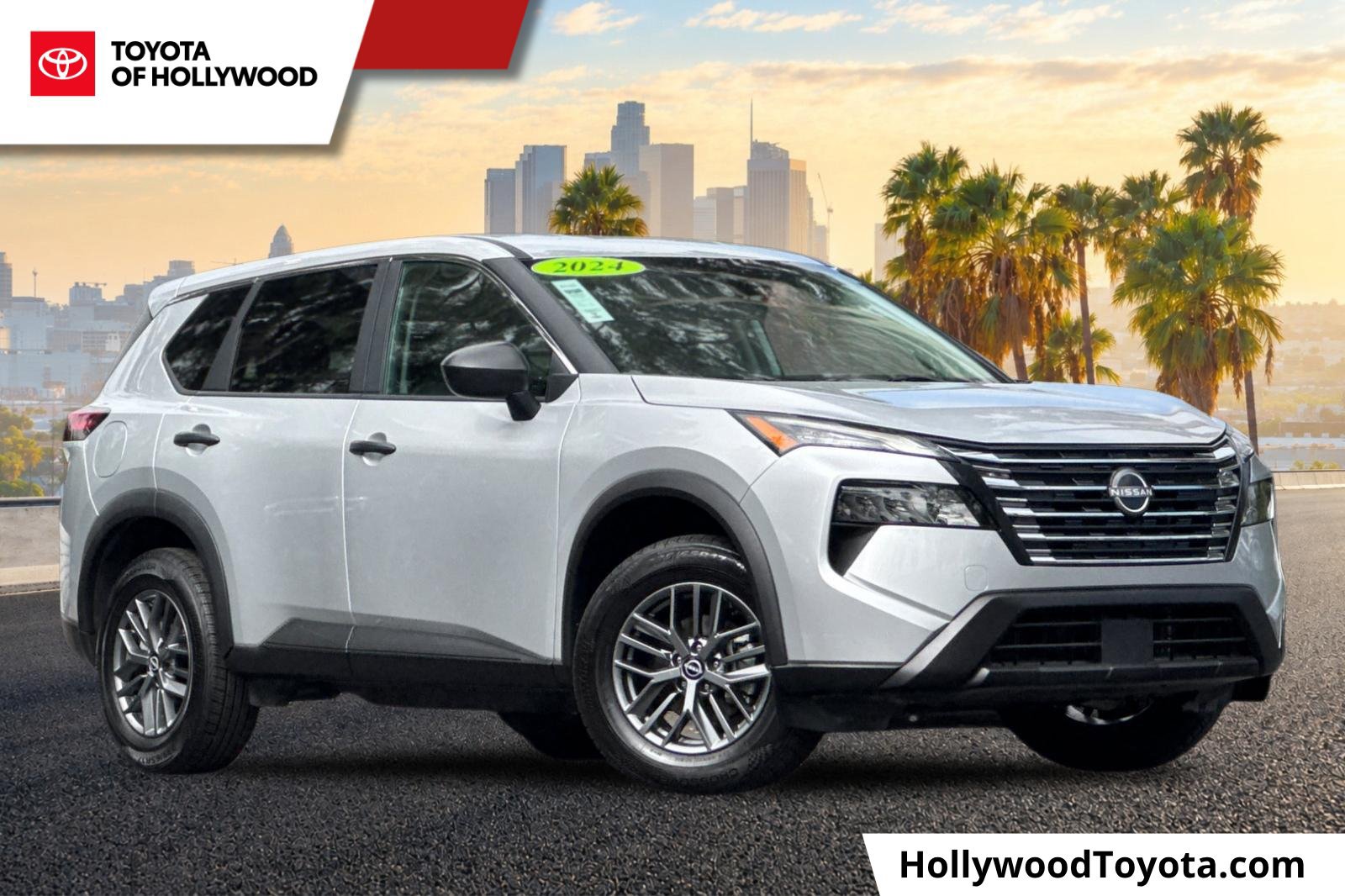 Used 2024 Nissan Rogue S FWD image 1