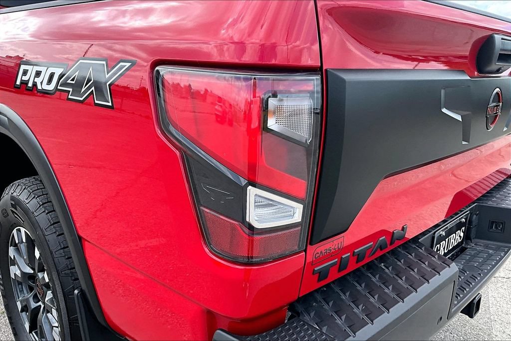 Used 2024 Nissan Titan PRO-4X w/ Pro-4x Utility Package AWD/4WD image 41