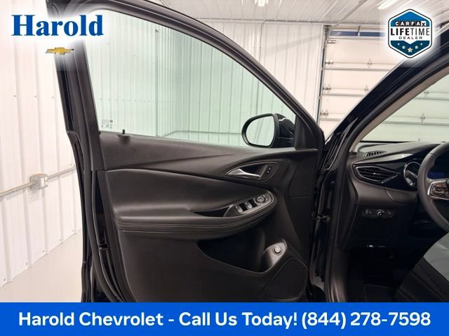 Used 2023 Buick Encore GX Select w/ Sport Touring Package FWD image 14