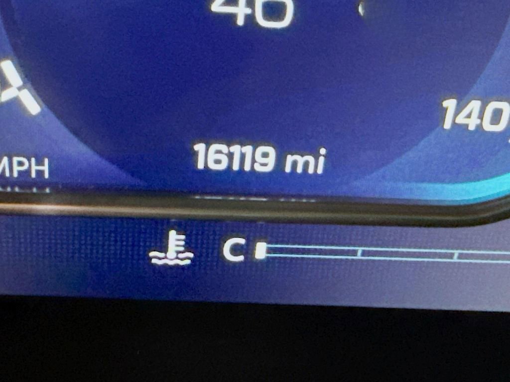 Used 2023 Chevrolet Silverado 1500 LT image 4