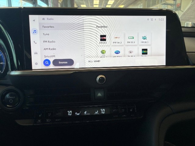 Used 2025 Toyota Crown XLE image 20