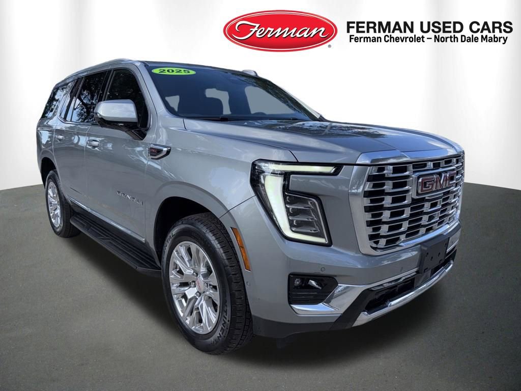 Used 2025 GMC Yukon Denali AWD/4WD image 1