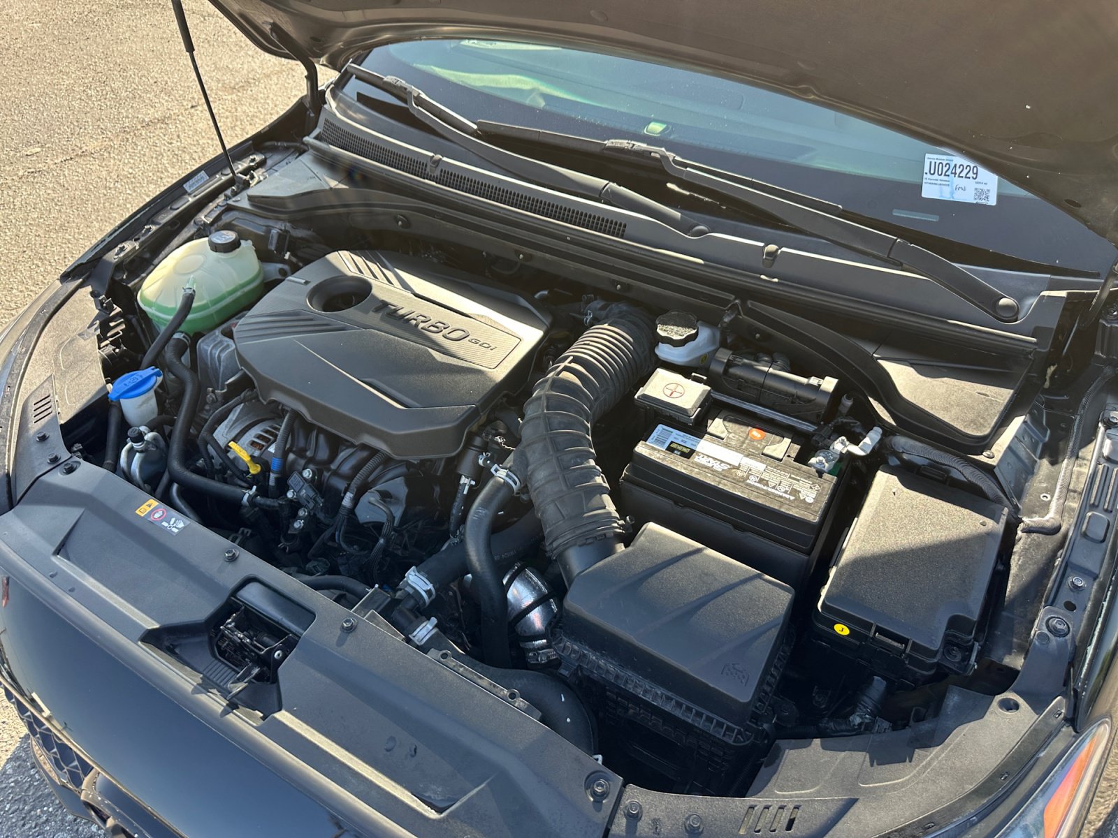 Used 2020 Hyundai Veloster Turbo FWD image 17