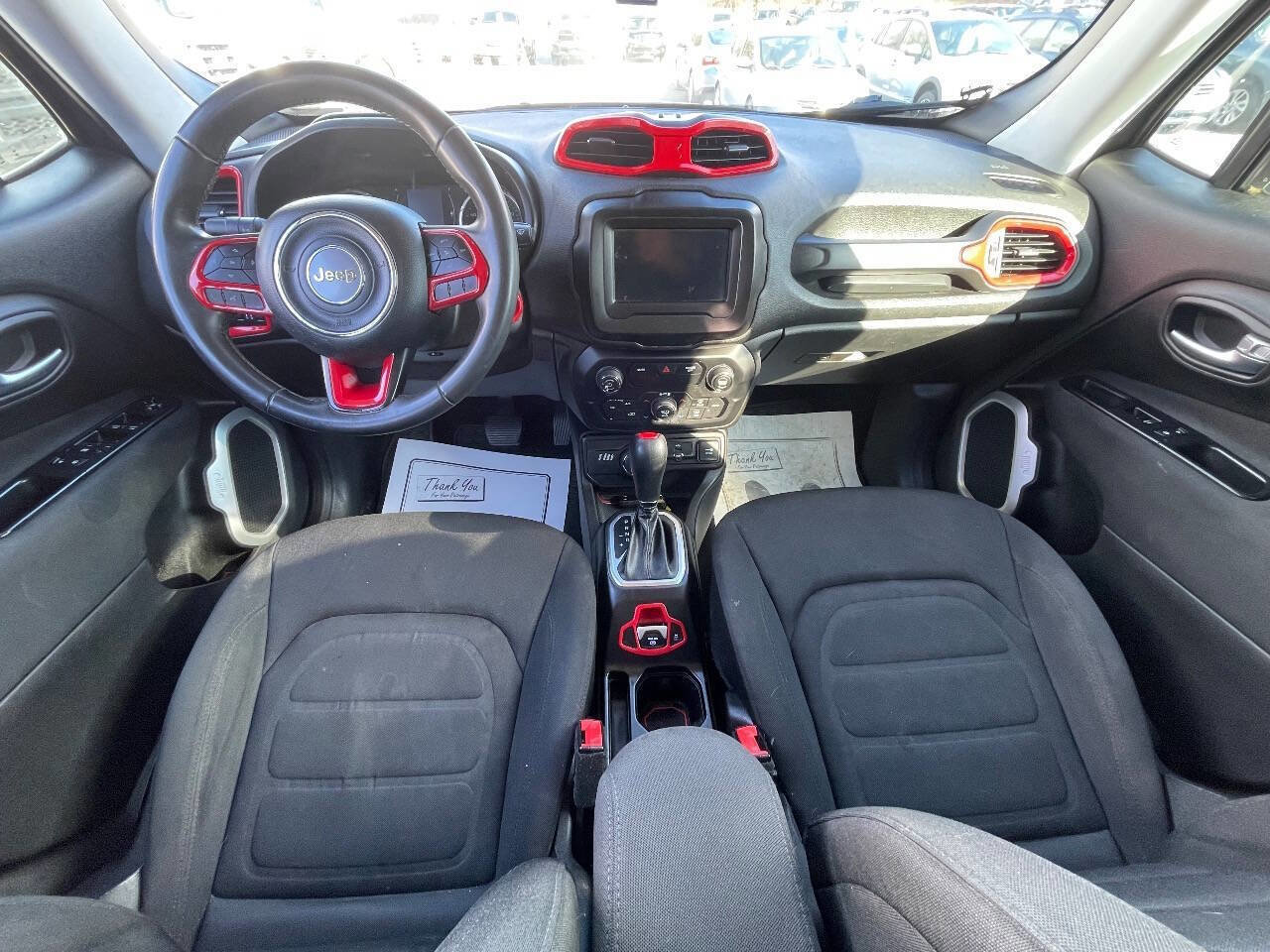 Used 2018 Jeep Renegade Latitude image 13
