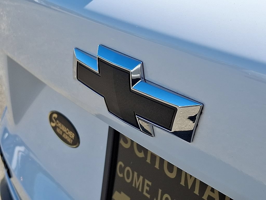 Used 2024 Chevrolet Trax RS FWD image 28
