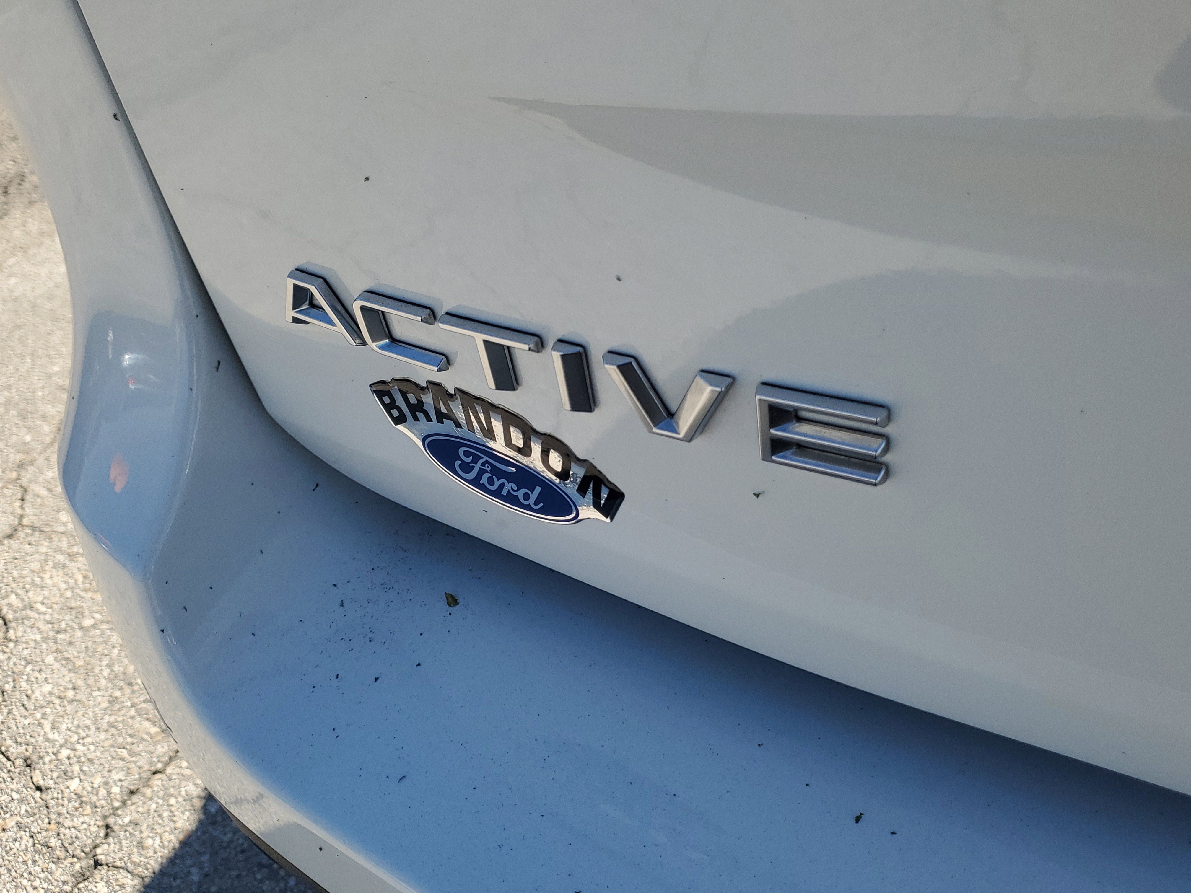 Certified 2025 Ford Expedition Active image 9