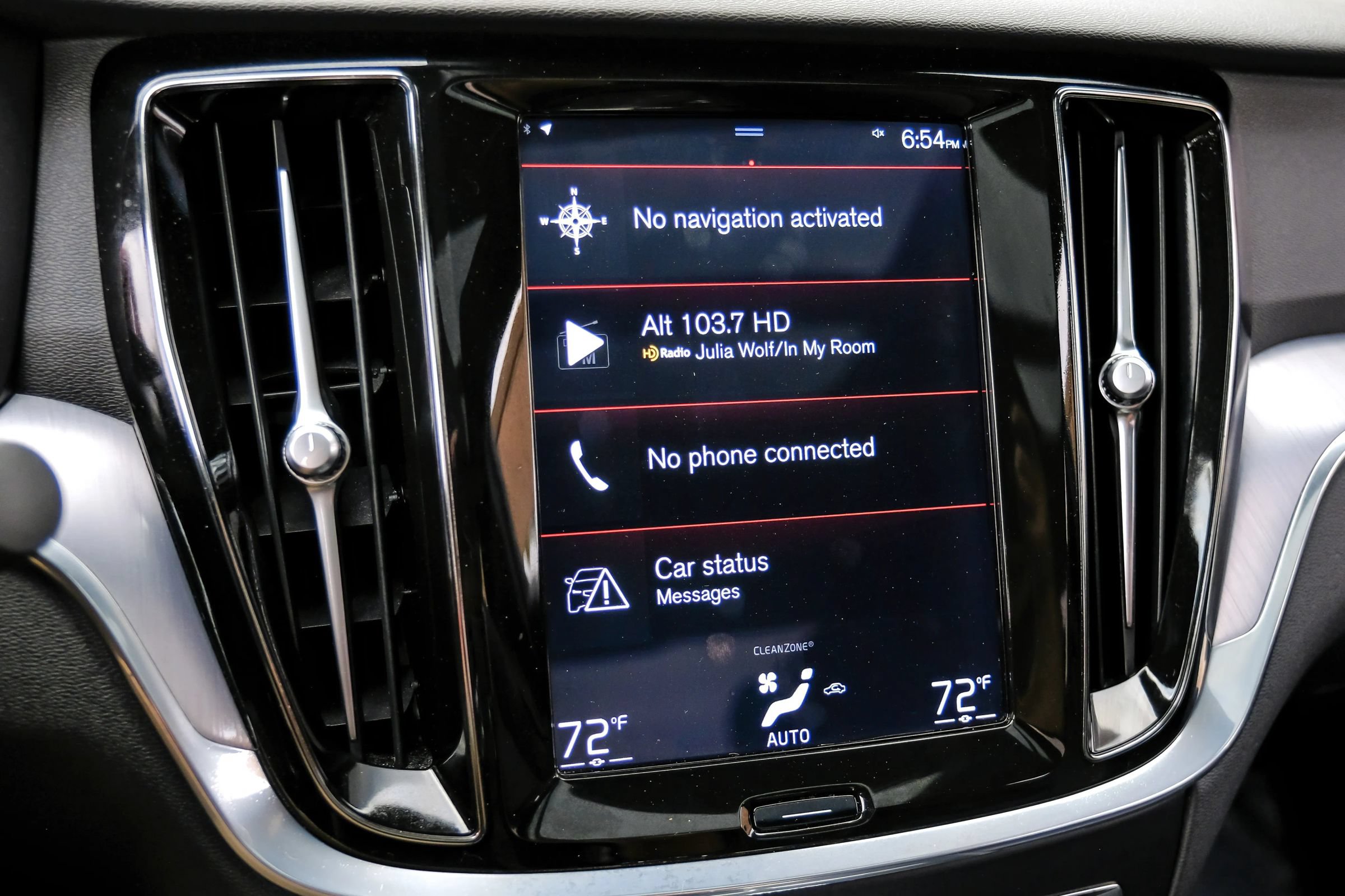 Used 2020 Volvo S60 T5 Momentum FWD image 29