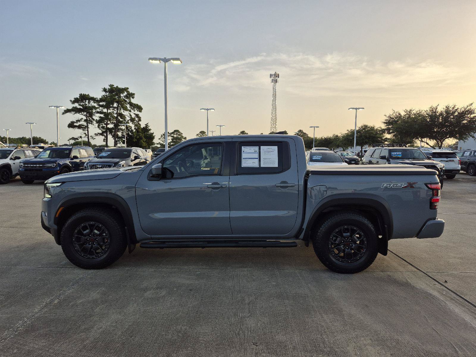 Used 2024 Nissan Frontier Pro-X w/ Pro Premium Package RWD image 14