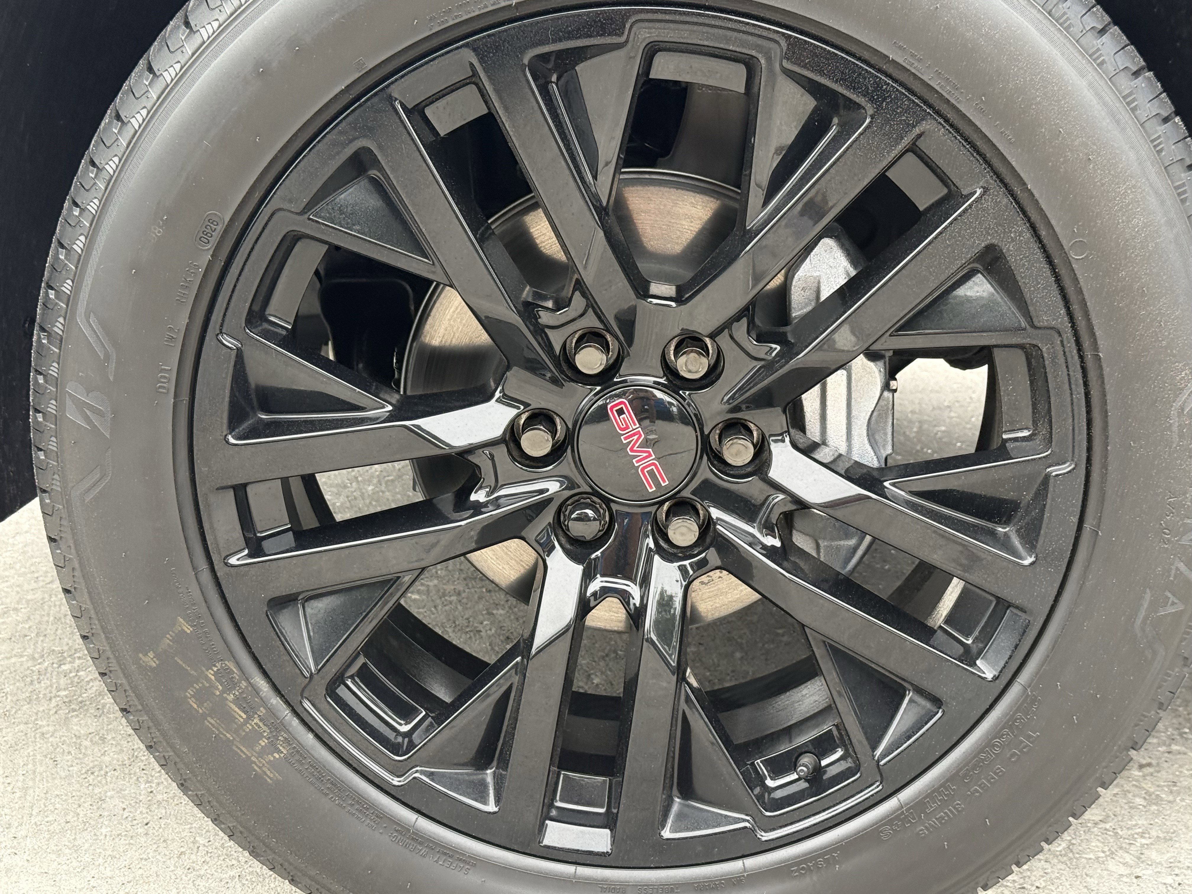 Used 2026 GMC Sierra 1500 Elevation image 12