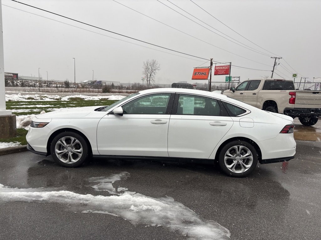 Used 2023 Honda Accord LX image 3