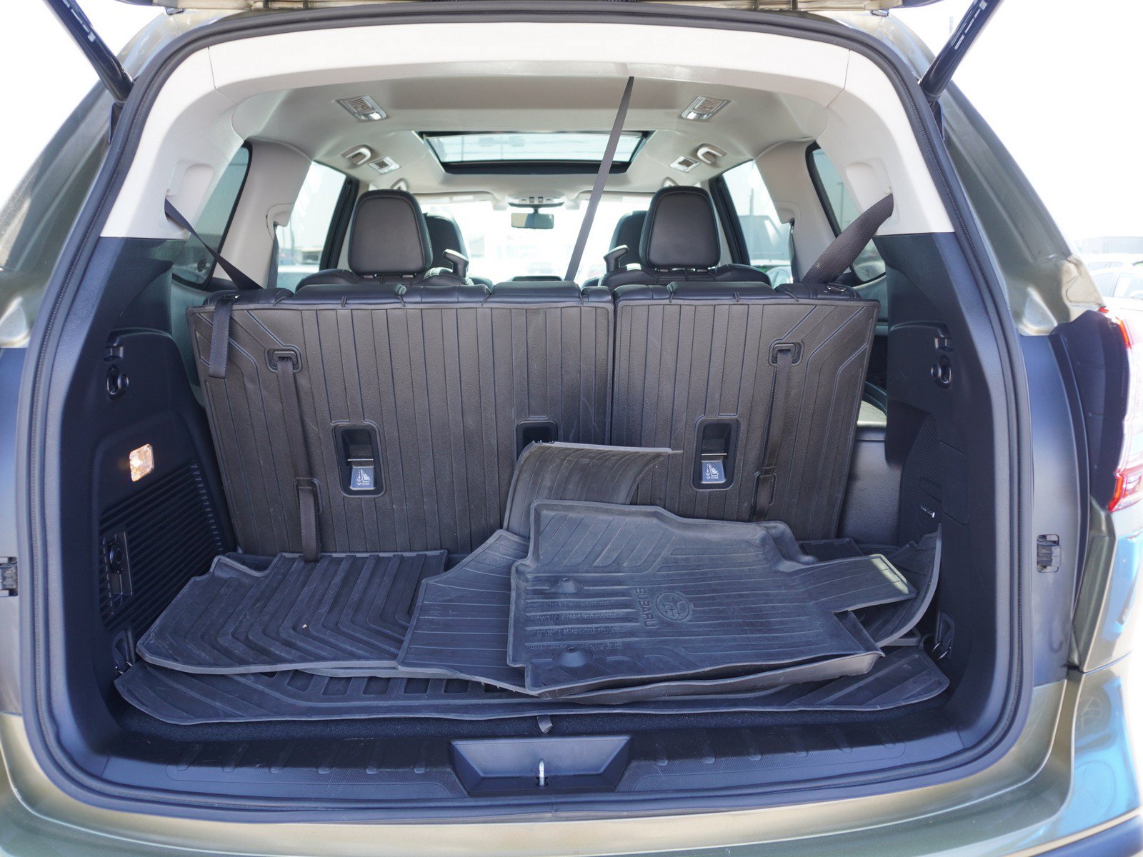 Used 2022 Subaru Ascent Touring AWD/4WD image 12