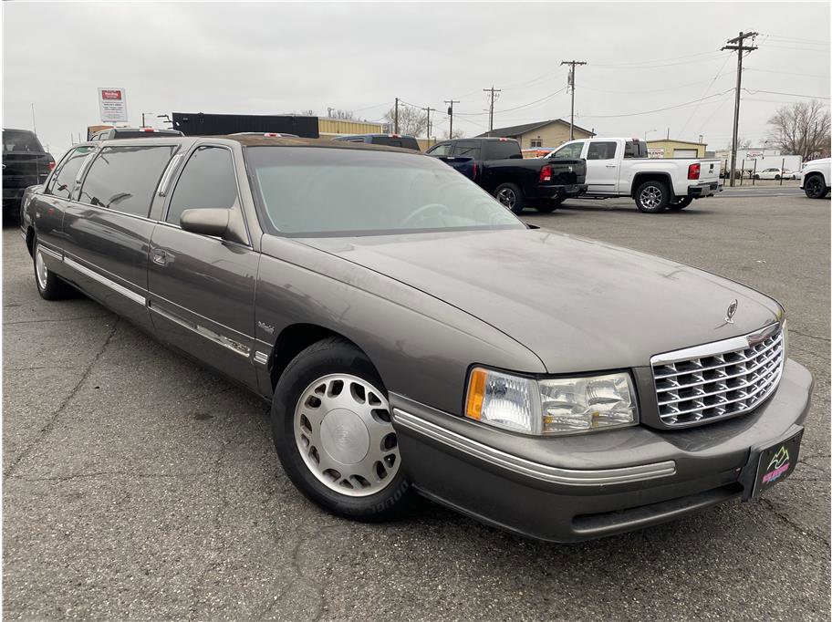 Used 1998 Cadillac De Ville Limousine image 3