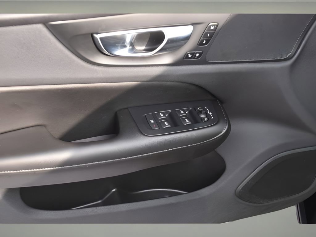 Certified 2023 Volvo S60 B5 Core w/ Climate Package image 26