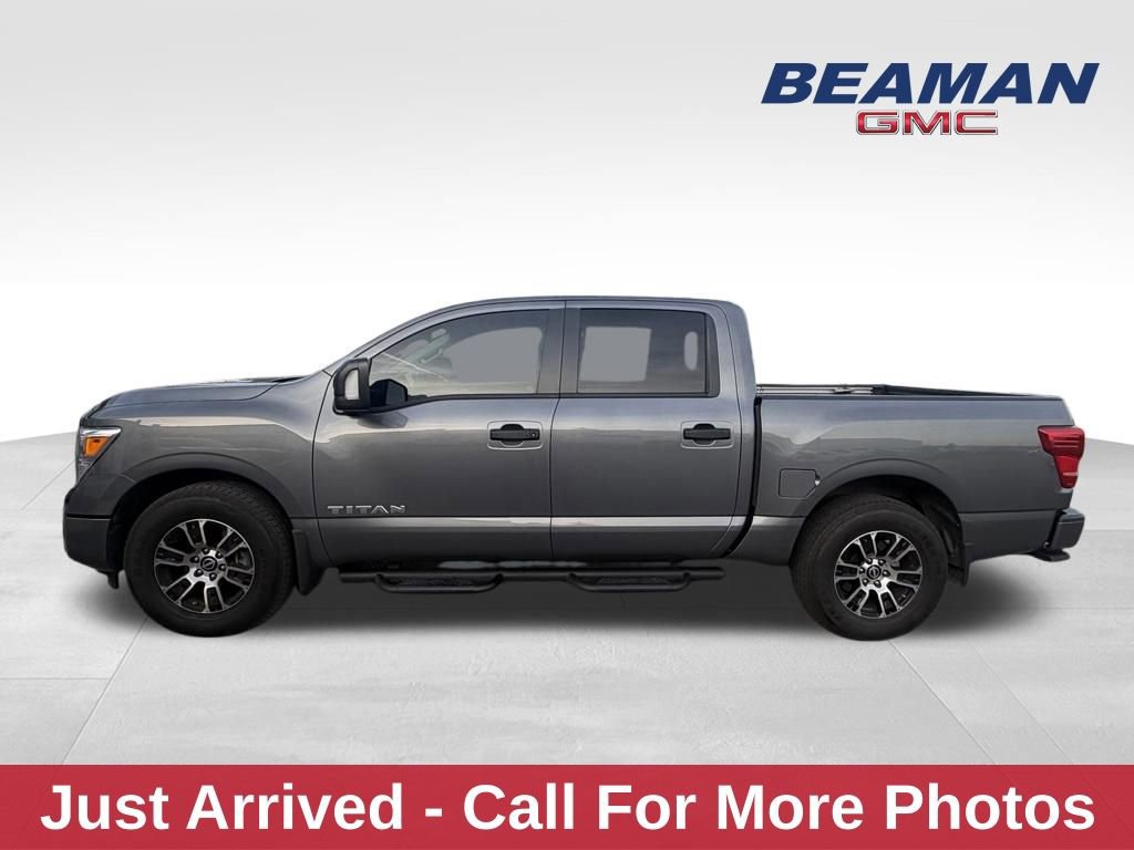 Used 2024 Nissan Titan SV w/ SV Convenience Package