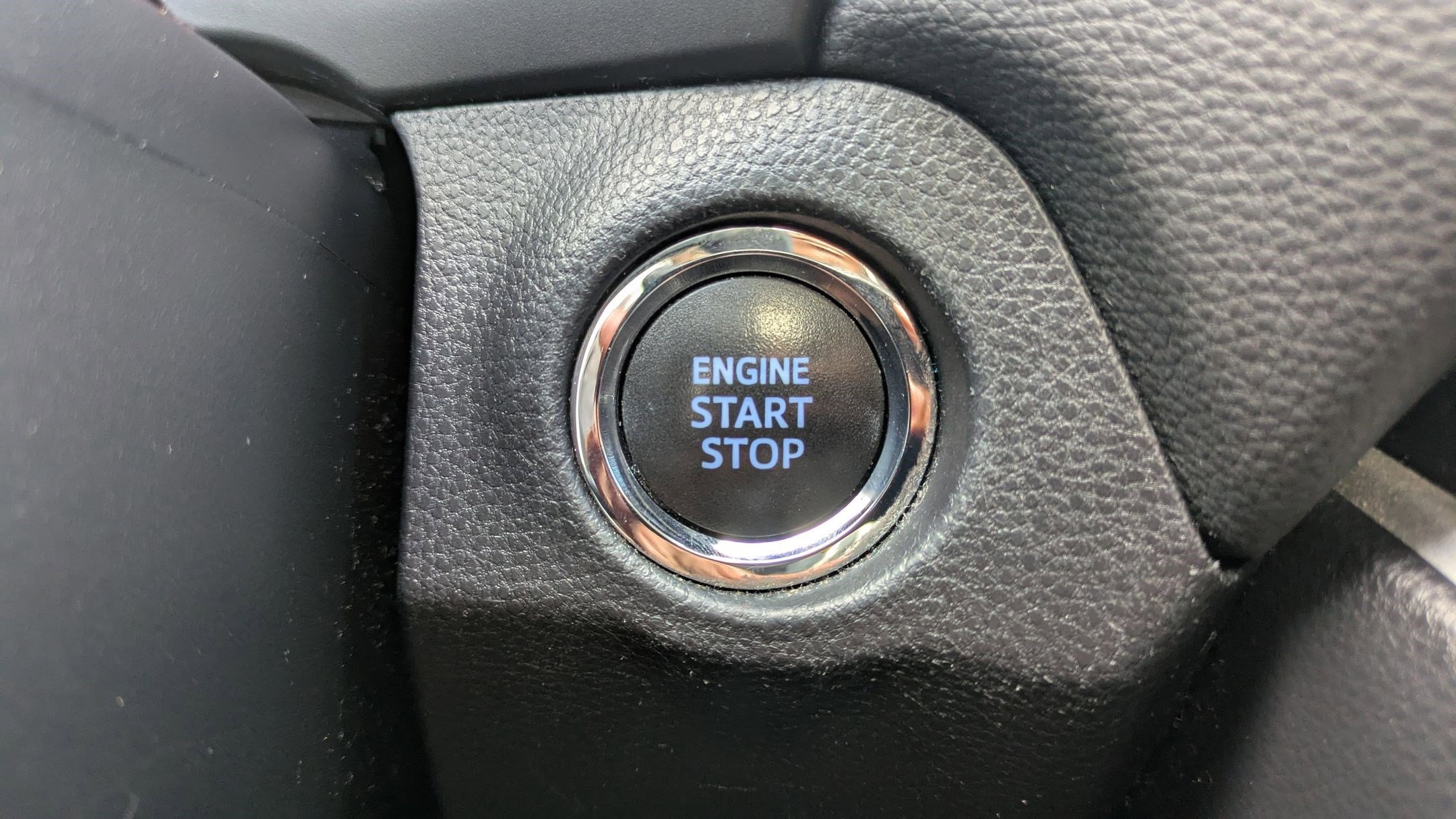 Used 2021 Toyota RAV4 XLE image 21