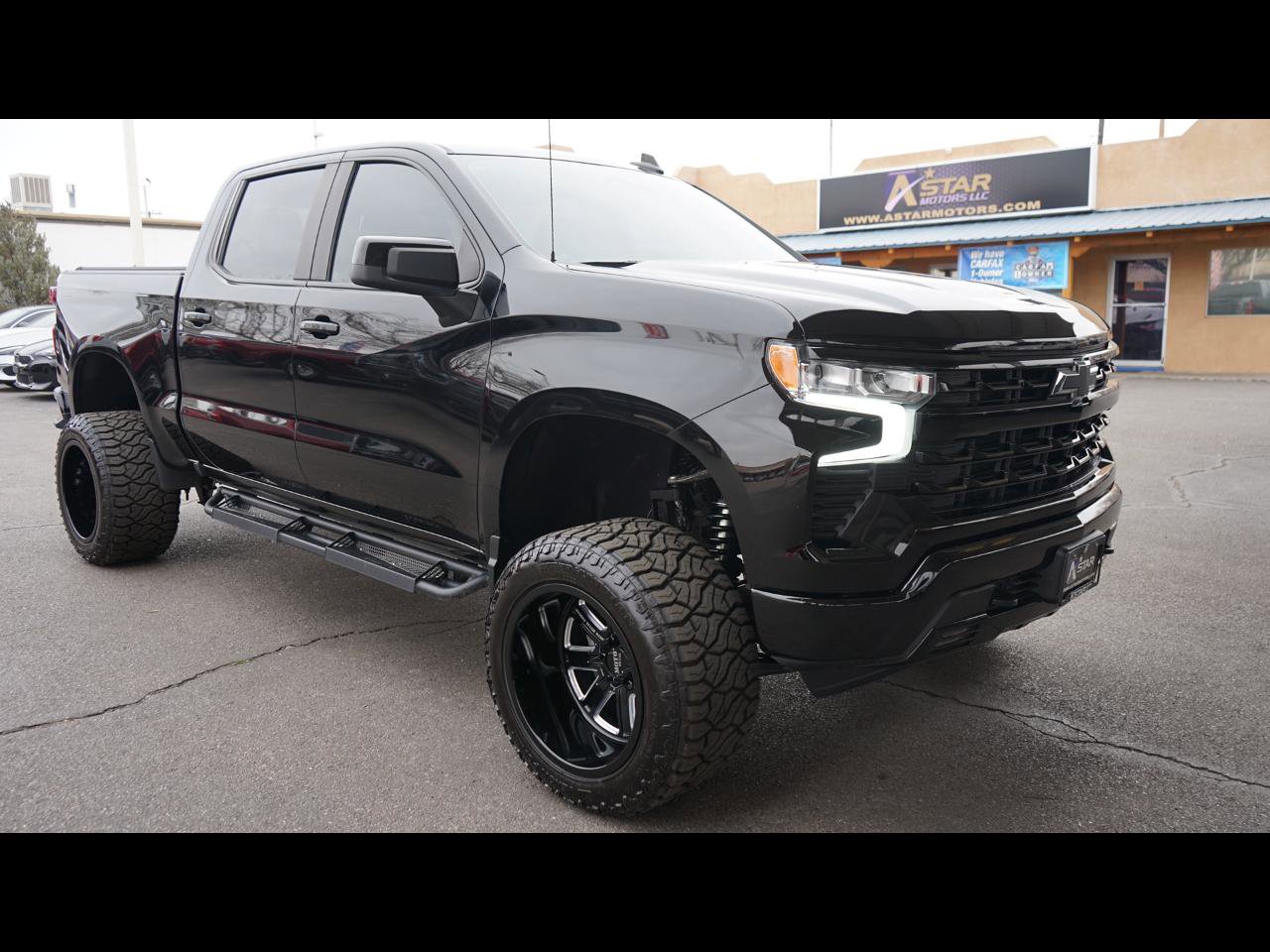 Used 2023 Chevrolet Silverado 1500 RST image 1