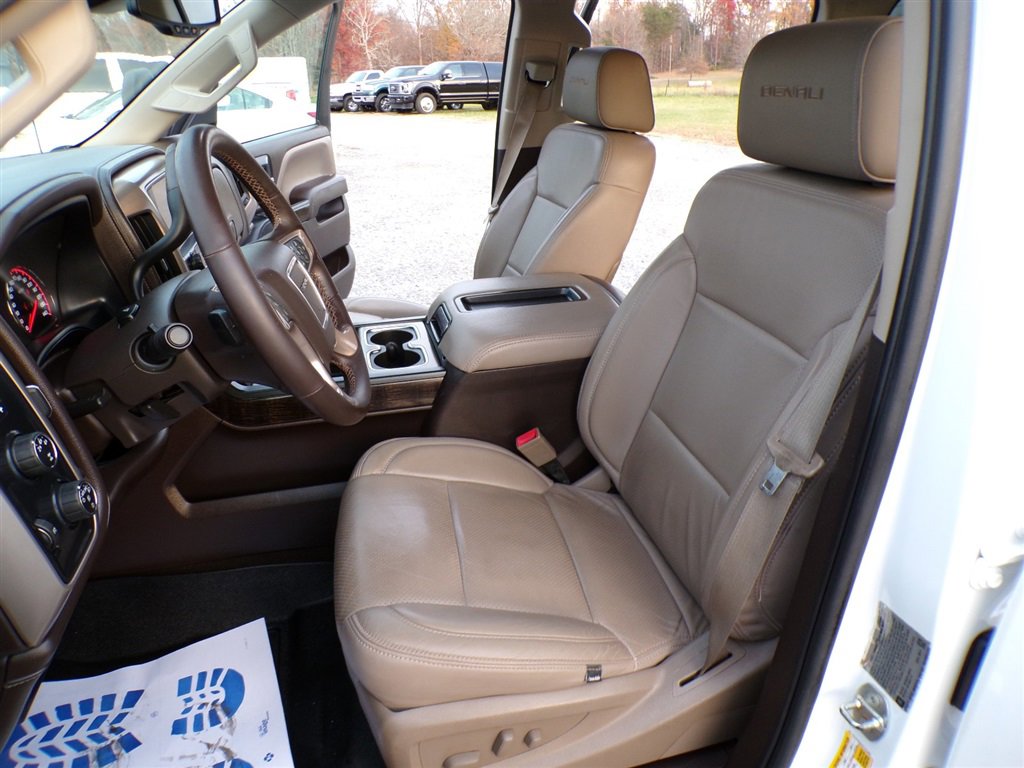 Used 2015 GMC Sierra 3500 Denali w/ Duramax Plus Package image 5