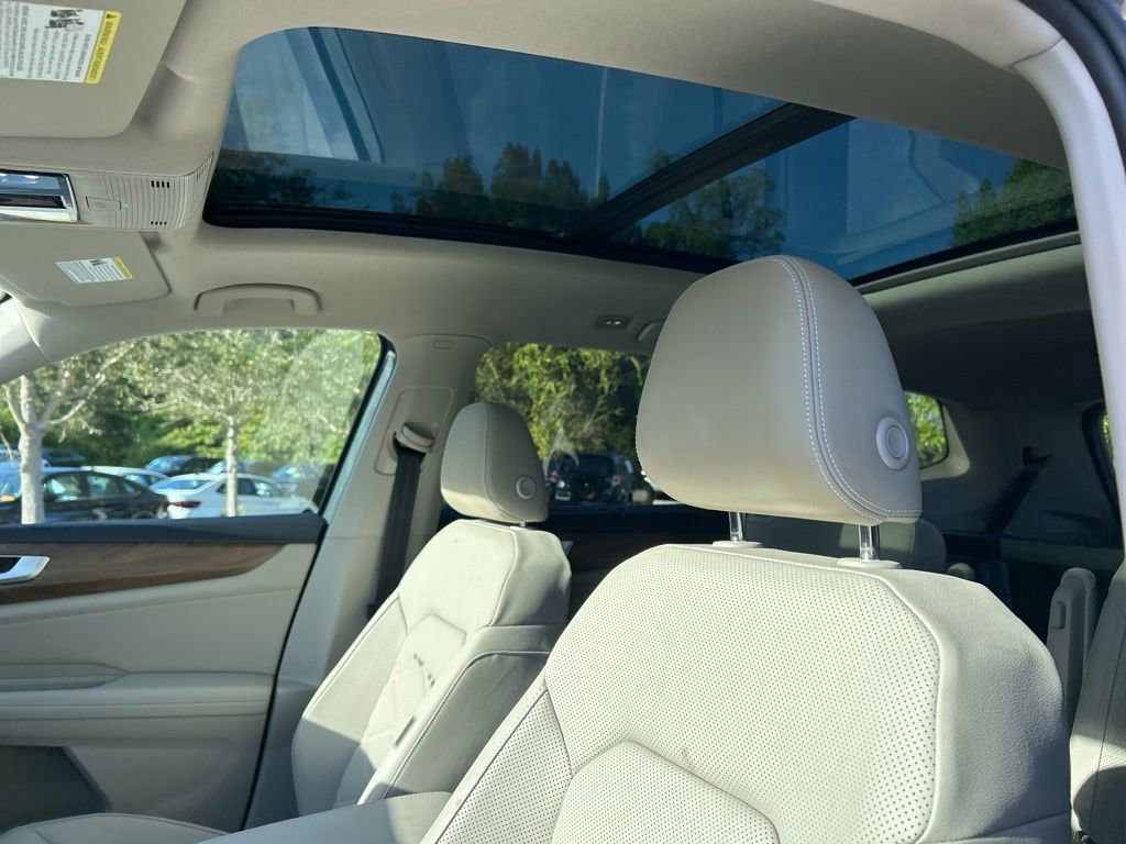 New 2026 Volkswagen Atlas SE FWD image 21