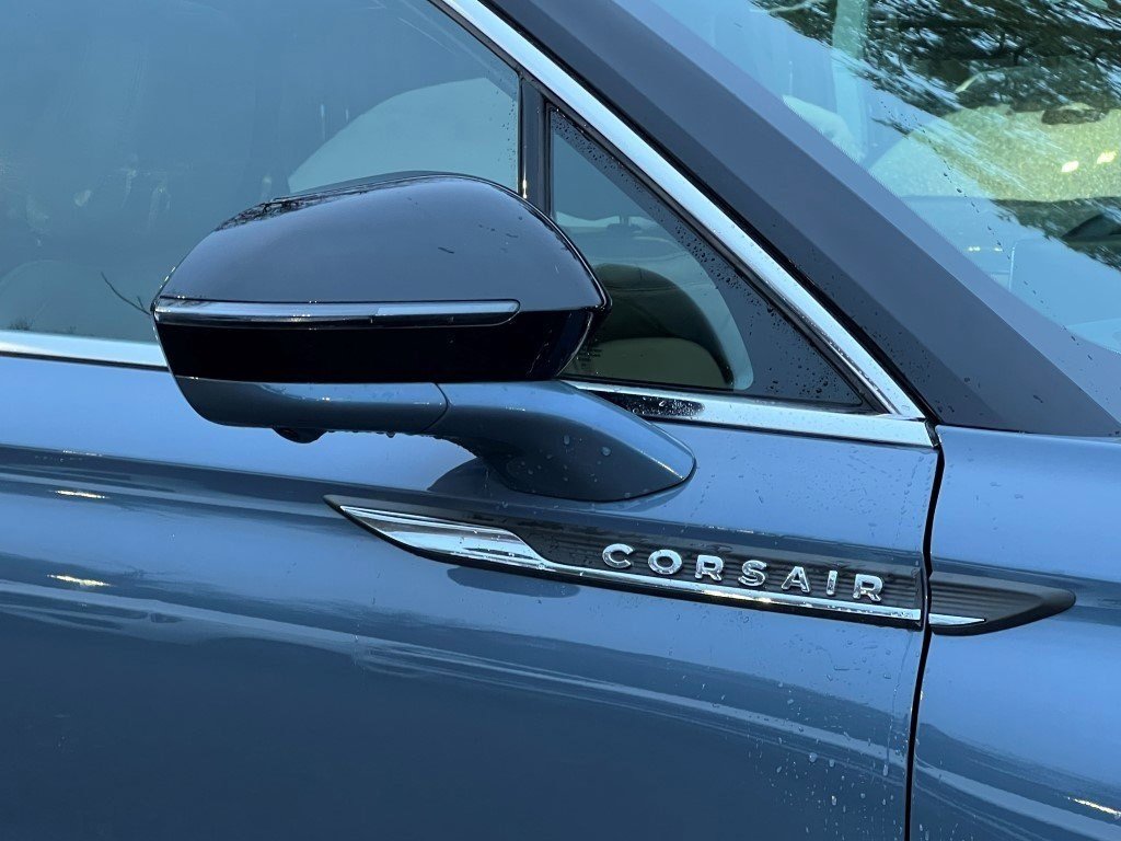 Certified 2024 Lincoln Corsair Reserve w/ Equipment Group 201A image 7