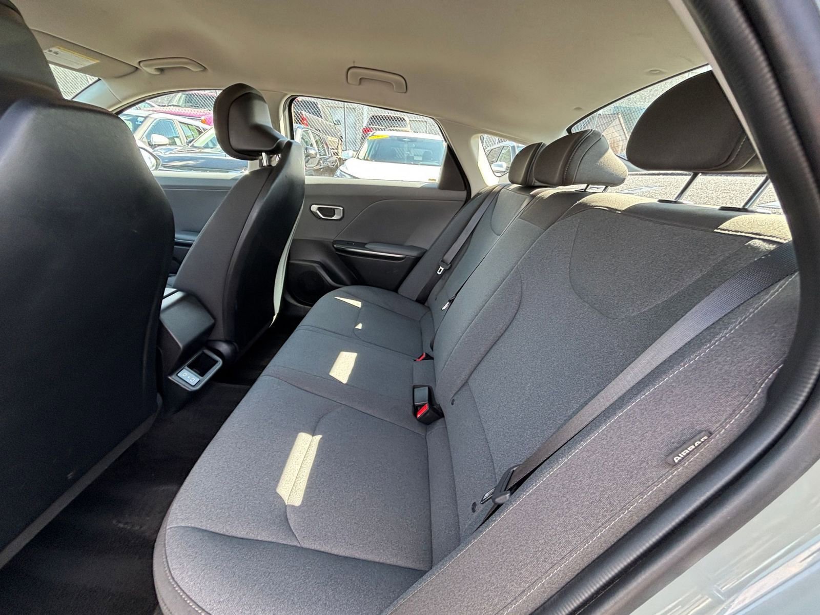 Used 2025 Kia K4 FWD image 24