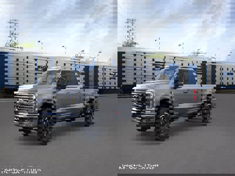 New 2026 Ford F250 Lariat w/ Tremor Off-Road Package