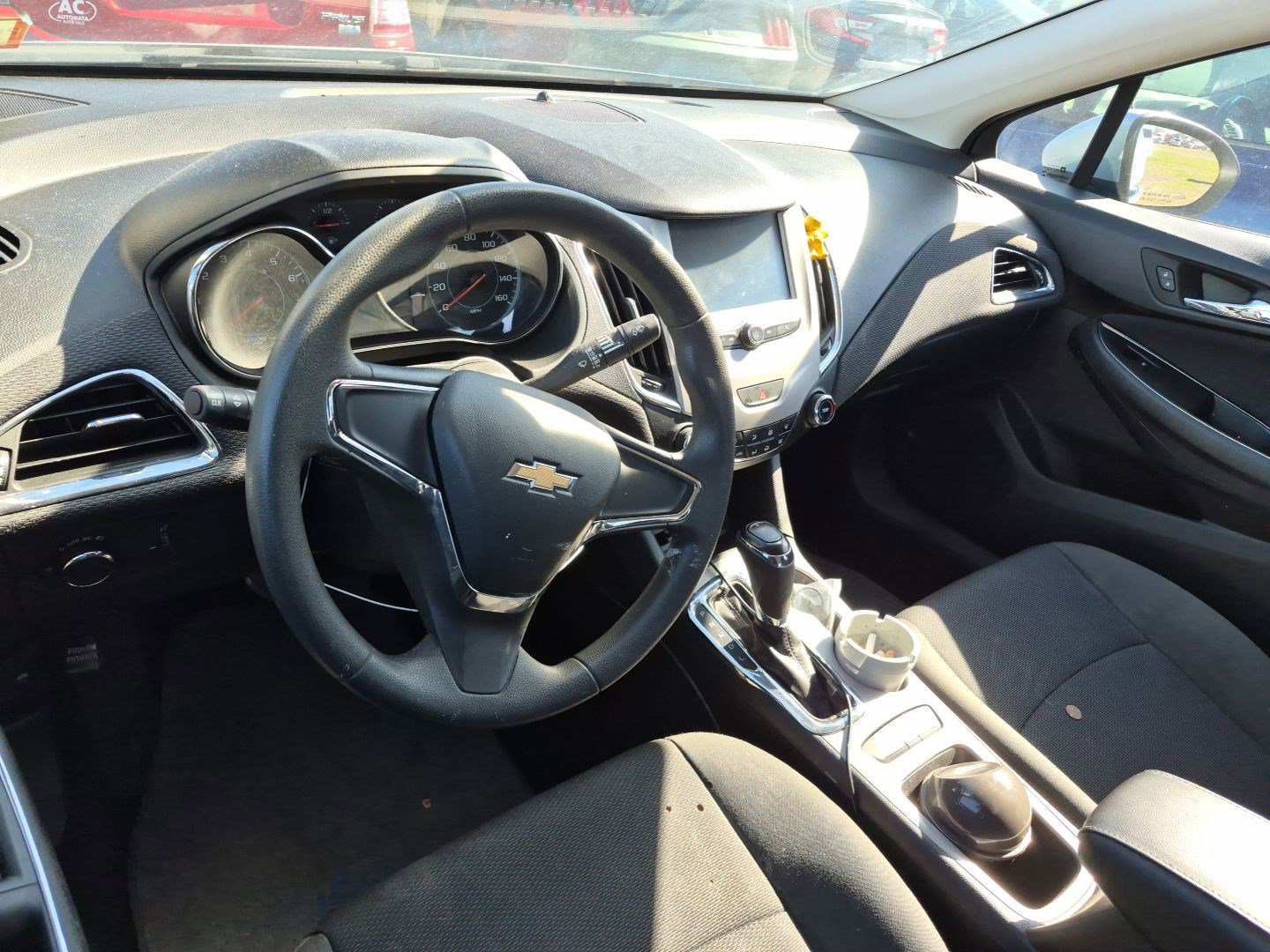 Used 2017 Chevrolet Cruze LS FWD image 11