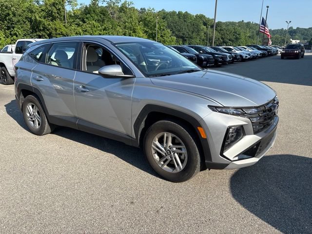 Used 2025 Hyundai Tucson SE AWD/4WD image 7