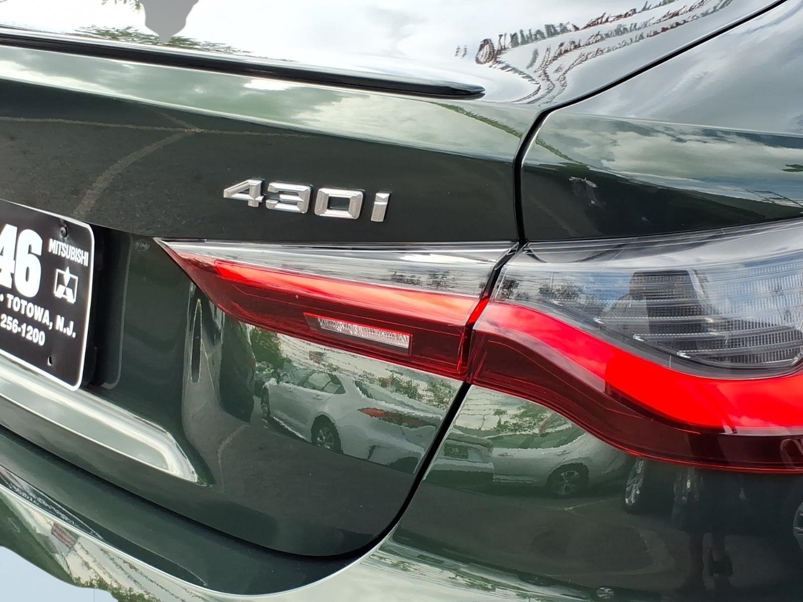 Used 2024 BMW 430i xDrive Coupe w/ M Sport Package AWD/4WD image 5