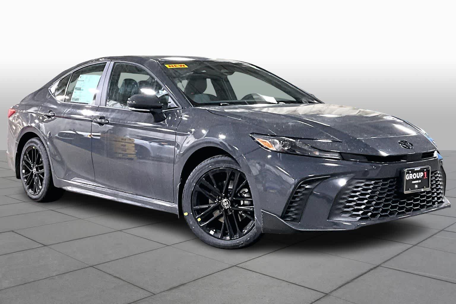 New 2026 Toyota Camry SE AWD/4WD image 2