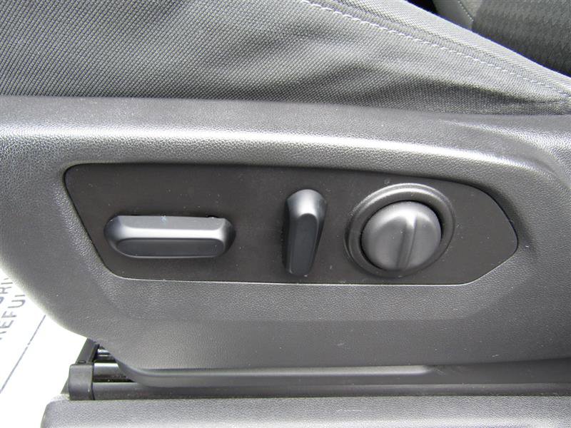 Used 2020 Chevrolet Silverado 1500 LT Trail Boss w/ Convenience Package image 13