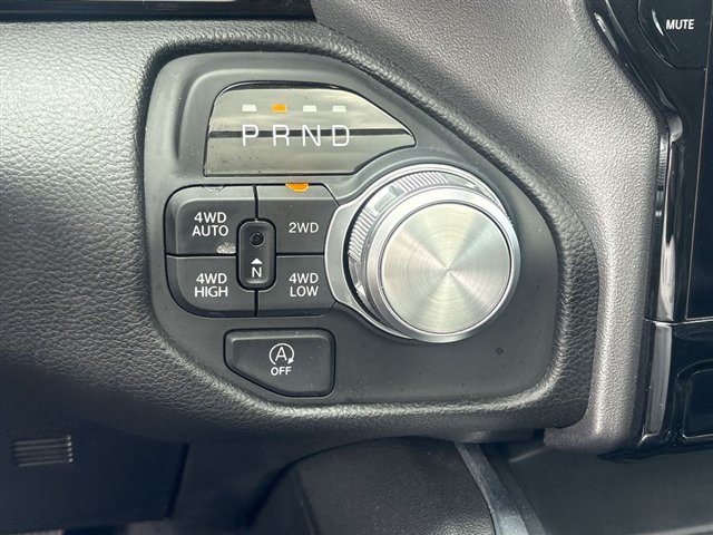 Used 2025 RAM 1500 Laramie w/ Night Edition AWD/4WD image 16