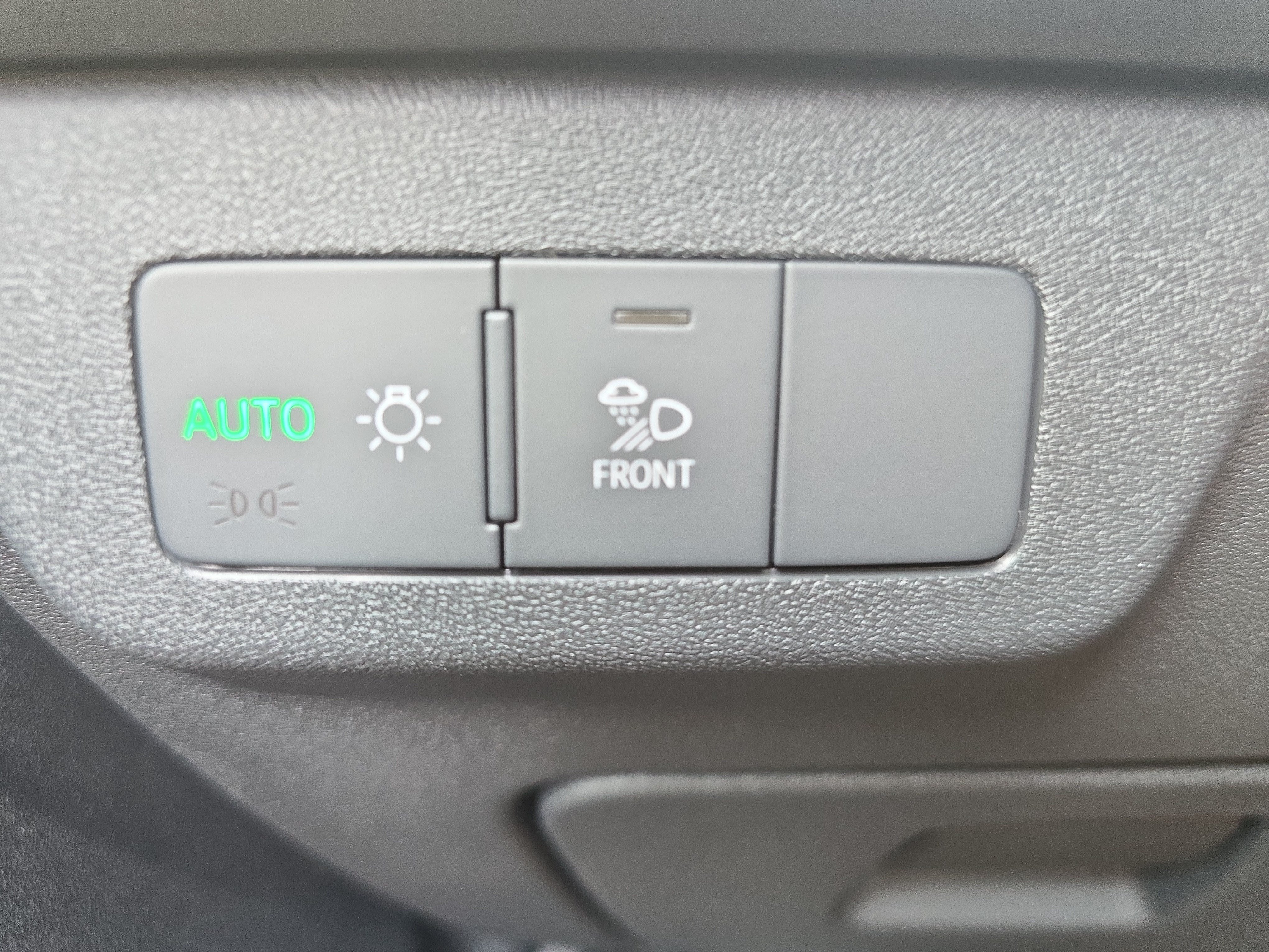 New 2026 Audi Q3 quattro 2.0T AWD/4WD image 24