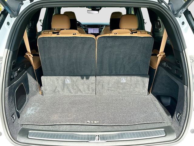 Used 2024 Jeep Grand Cherokee L Summit w/ Advanced Protech Group IV image 29