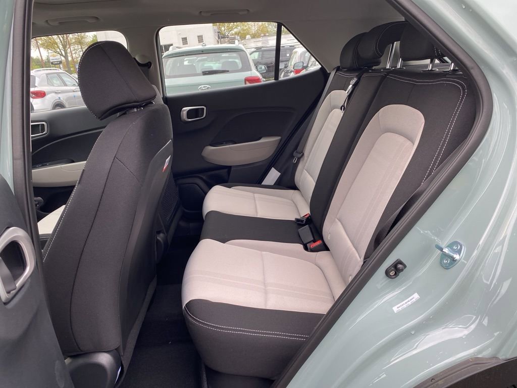 New 2026 Hyundai Venue SEL FWD image 13