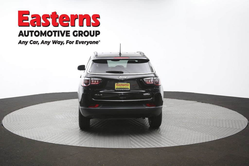 Used 2022 Jeep Compass Latitude w/ Convenience Group AWD/4WD image 37